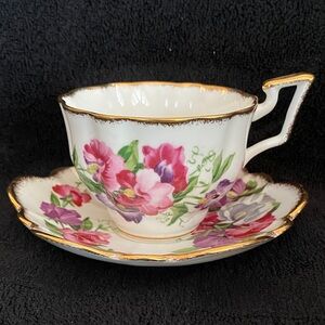 Salisbury Bone China Teacup made in England. White cup w/ purple and pink roses